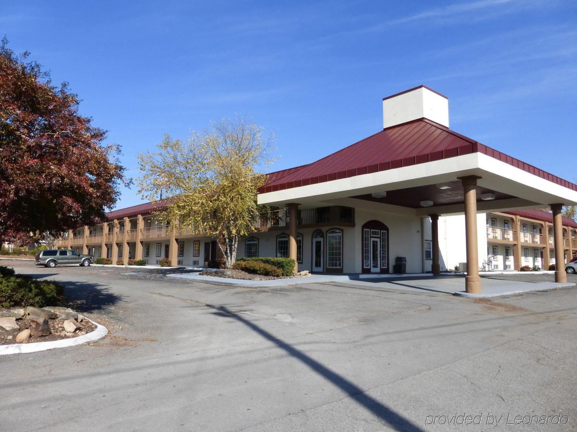 Red Roof Inn Knoxville North - Merchants Drive Exterior photo